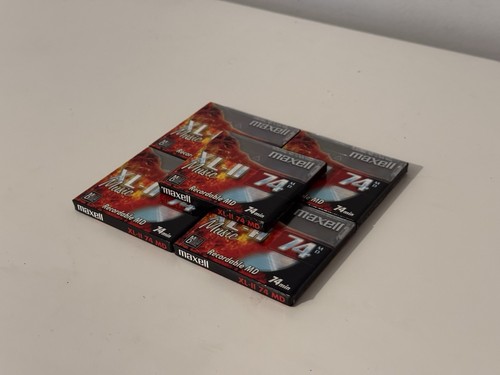 New blank minidiscs maxell - blank, minidiscs.