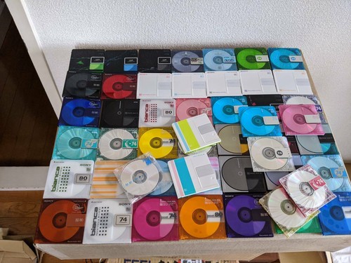 Blank disc mini disk lot - 51,