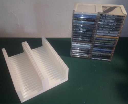 White minidisc tray holds - (holds, 40